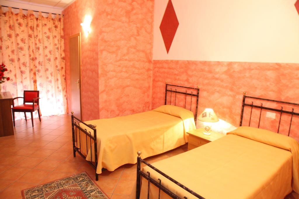 B&B Rinascente Paola Camera foto